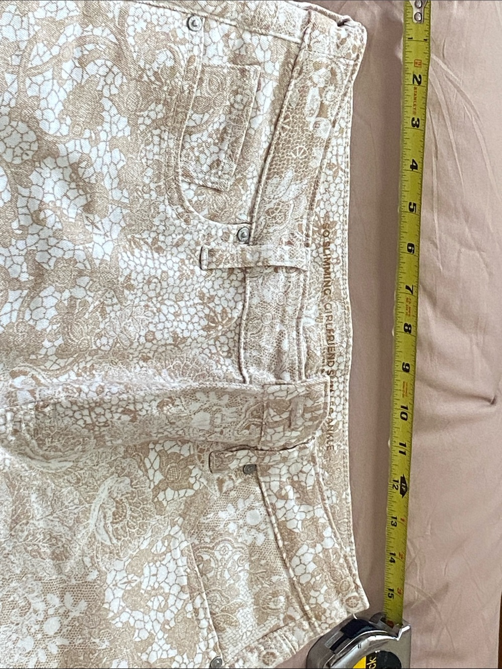 Chico's Beige and White Floral Cropped Girlfriend Jeans - Picture 5 of 6